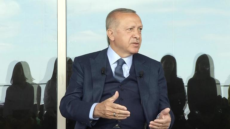 Cumhurbaşkanı Erdoğandan sosyal medya üzerinden önemli açıklamalar