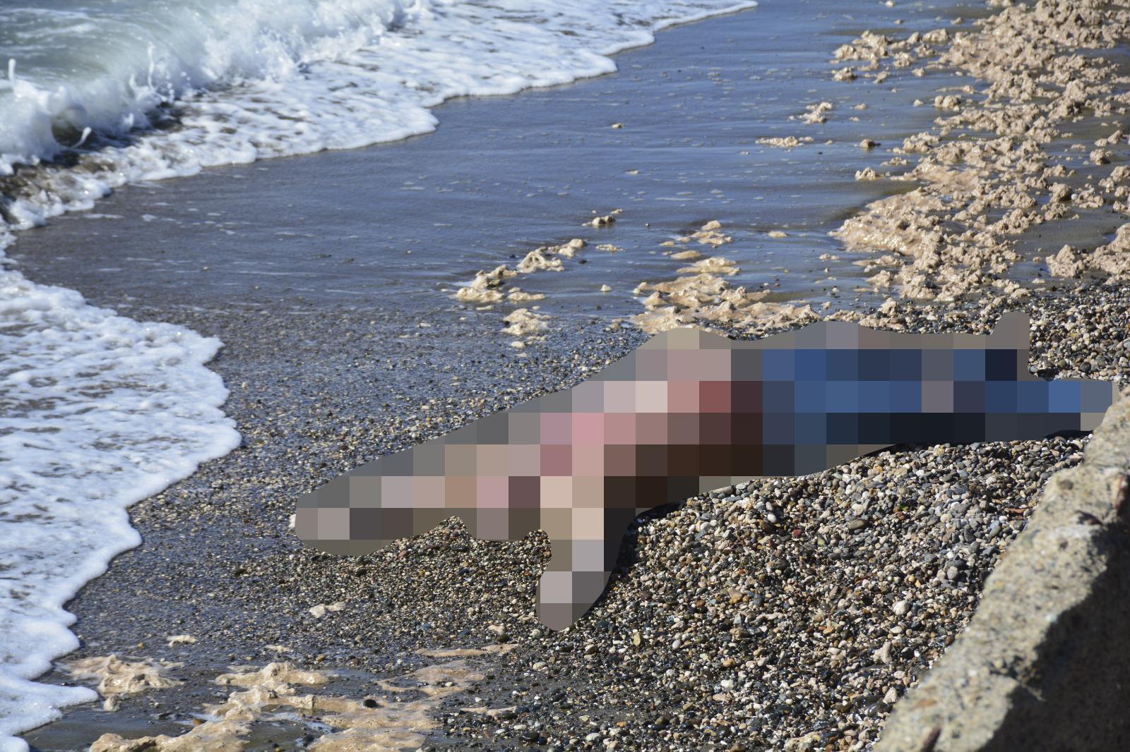 Hatay’da sahilde ceset bulundu