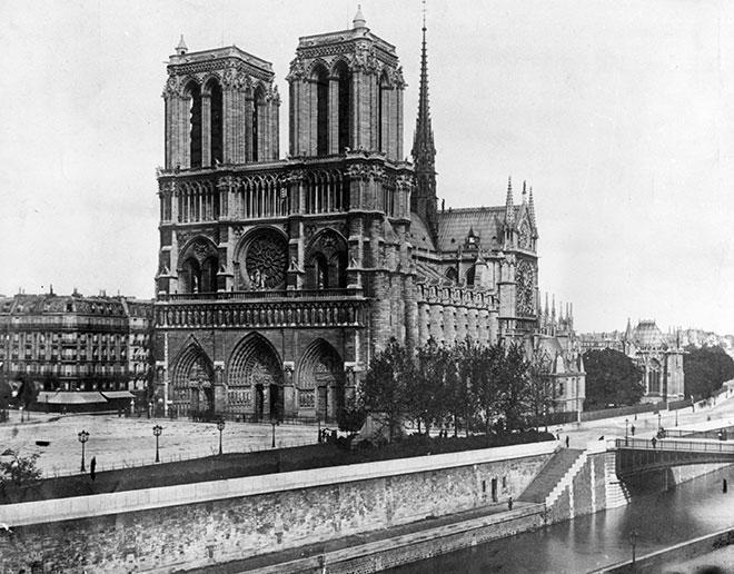 Notre Dame Katedrali nerede ve ne zaman yapıldı İşte Notre Dame Katedrali’nin tarihi…