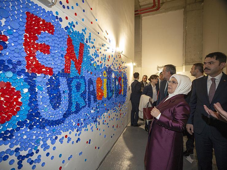 Emine Erdoğan, Sen Durdurabilirsin Dönüşüm Sergisinin açılışını yaptı