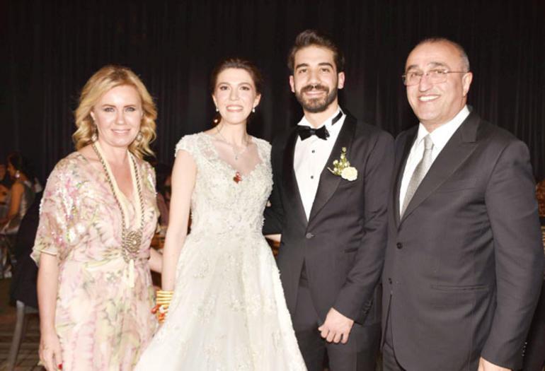 Galatasaray Spor Kulübü Başkan Yardımcısı Yusuf Günayın kızı Büşra Günay evlendi