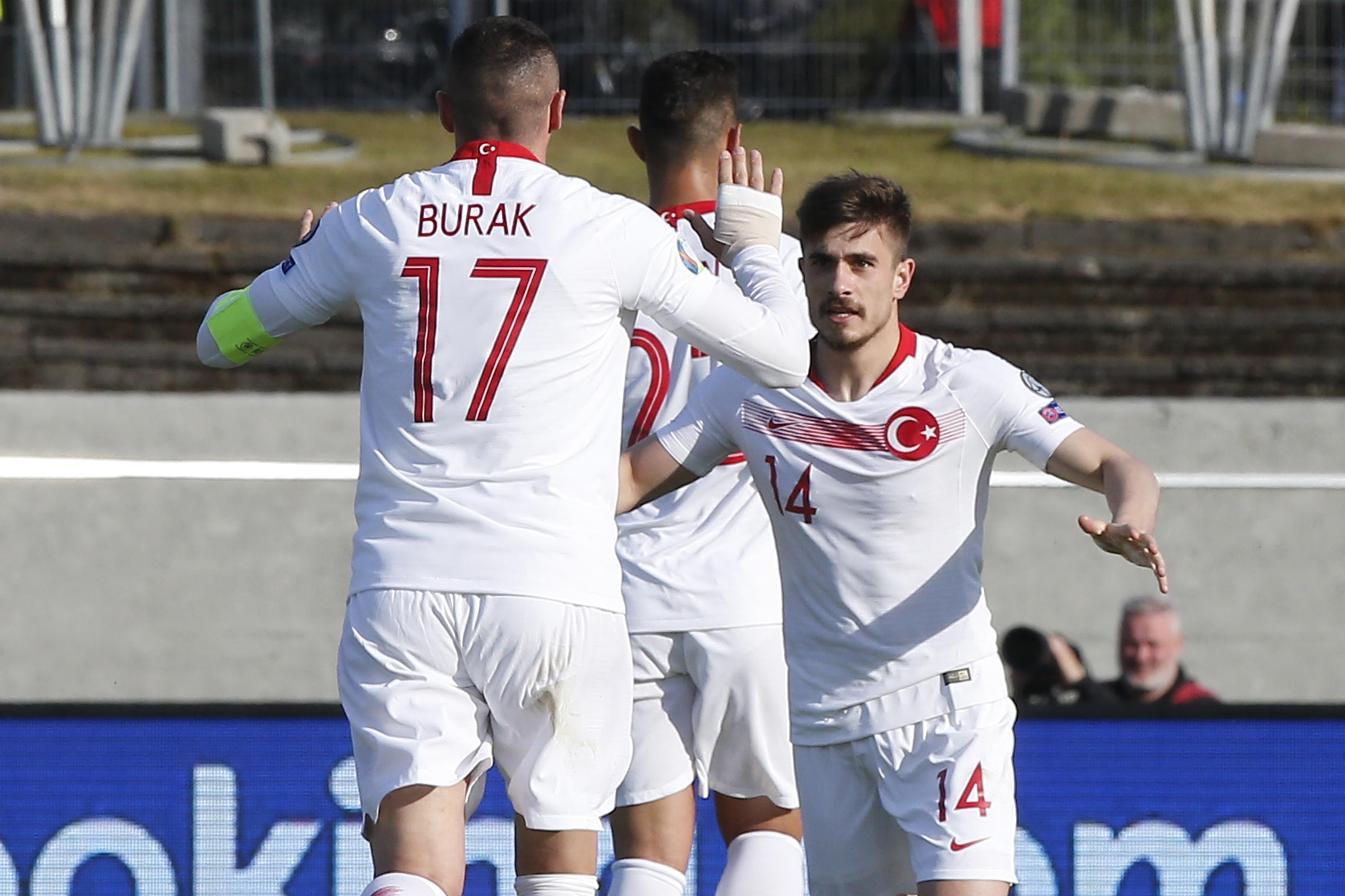 Türkiye İzlandaya 2-1 yenildi