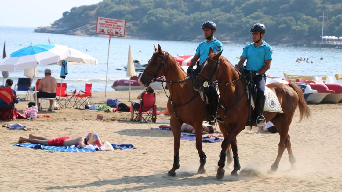 İzmir sahillerinde atlı jandarma dönemi