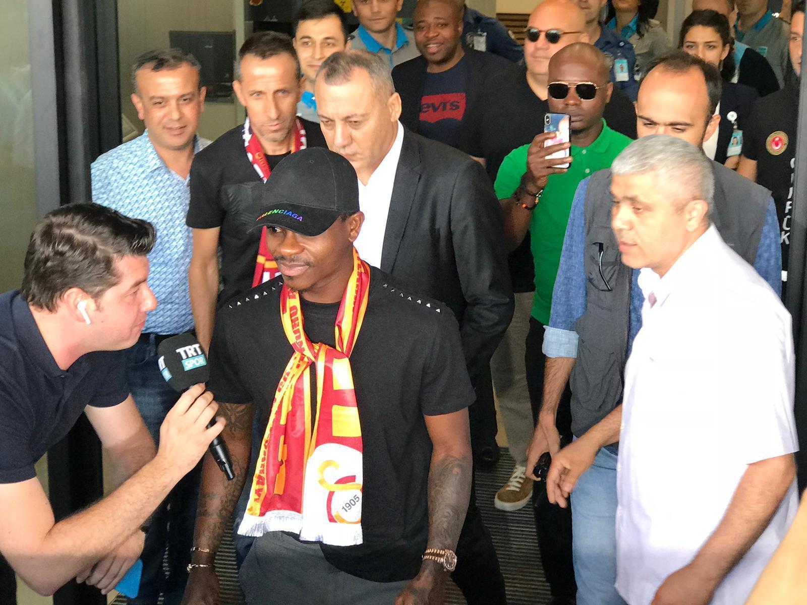 Son dakika: Galatasarayın yeni transferi Seri İstanbula geldi