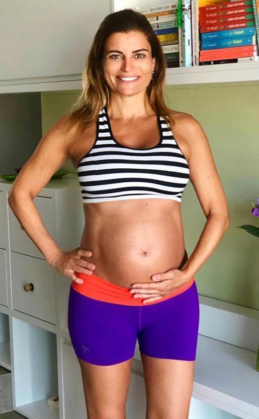 6.5 aylık hamile Ece Vahapoğlu: Çok mutluyum, 60 oldum