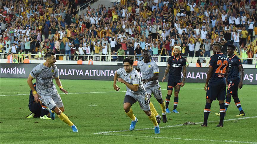 Yeni Malatyaspor 3 puanı 3 golle aldı