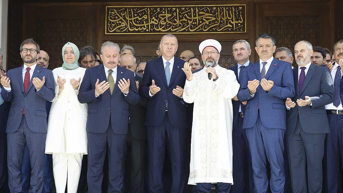Cumhurbaşkanı Erdoğan, Abdülhakim Sancak Camiini törenle açtı