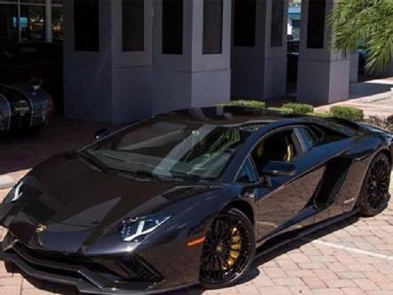 2.3 milyon liralık Lamborghini icralık oldu, yarı fiyatına satılacak