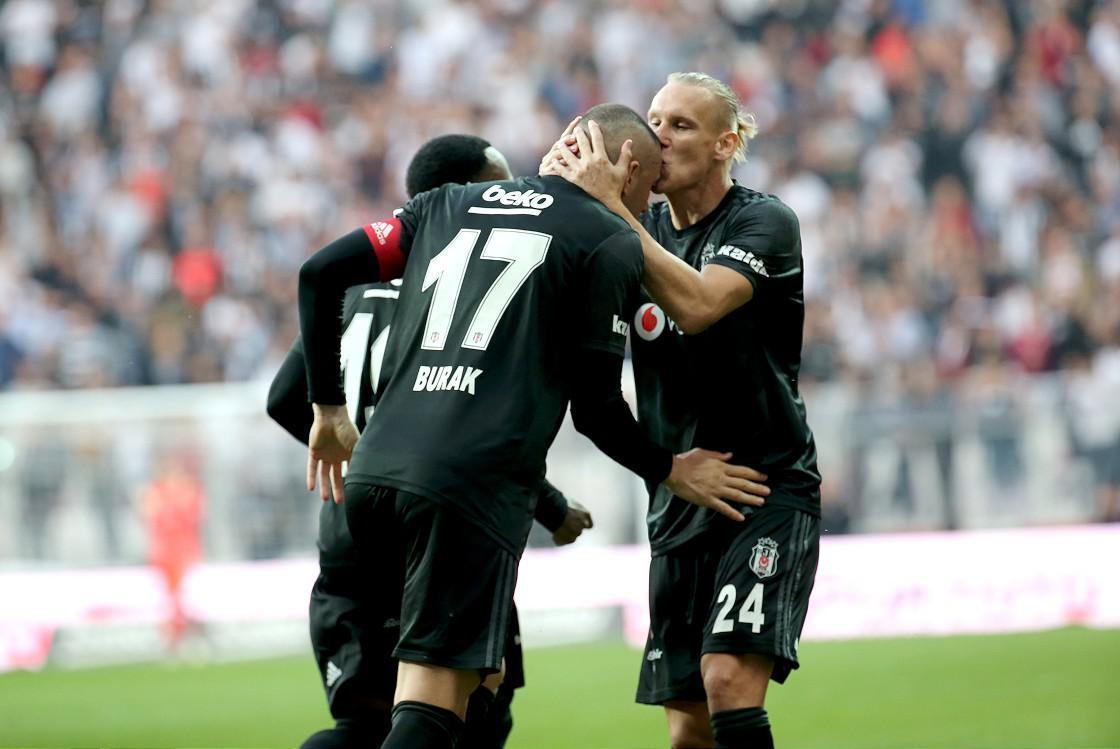 Beşiktaş sahasında Alanyasporu mağlup etti