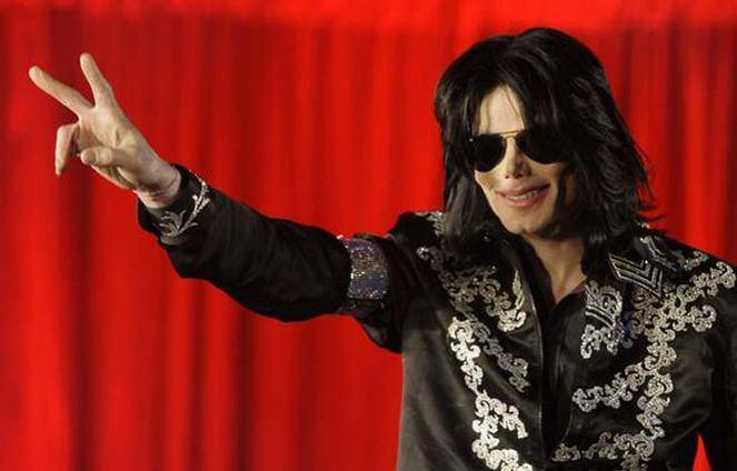 Telifte en fazla kazandıran ünlü Michael Jackson