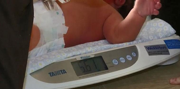 5.8 kilo doğdu