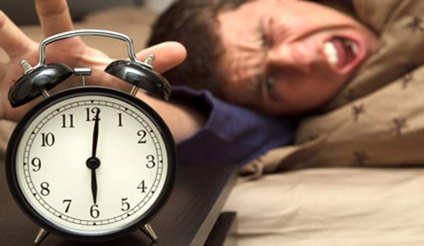 Kronik gecikme huyu olan insanlar daha uzun yaşıyor