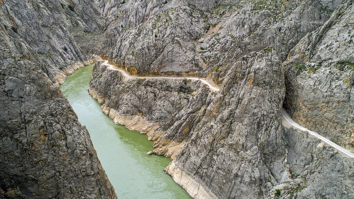 Karanlık Kanyon, unutulmaz güzellikler sunuyor