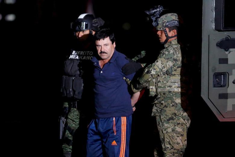 El Chaponun oğlunu tutuklayan polise 150 kurşun
