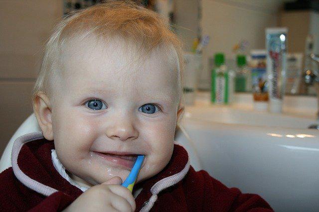 Bebekler ne zaman diş çıkarmaya başlar İşte bebeklerde diş çıkarma belirtileri