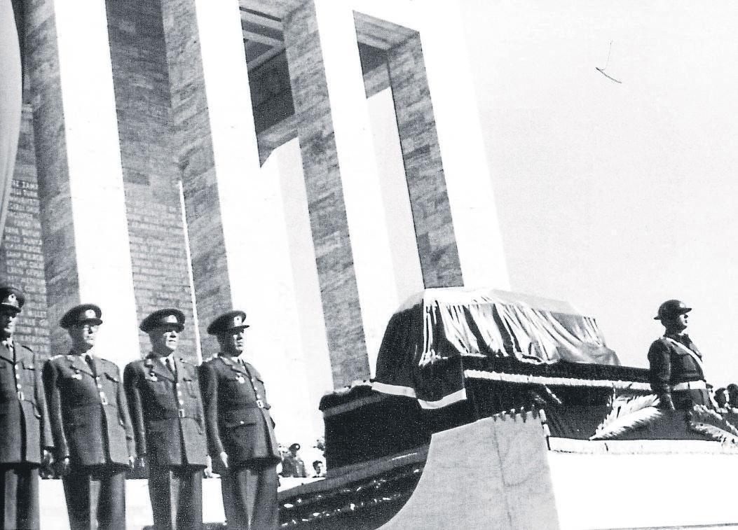 Atatürksüz 81 yıl geçti Bir ölüm bu kadar ölümsüz olabilir