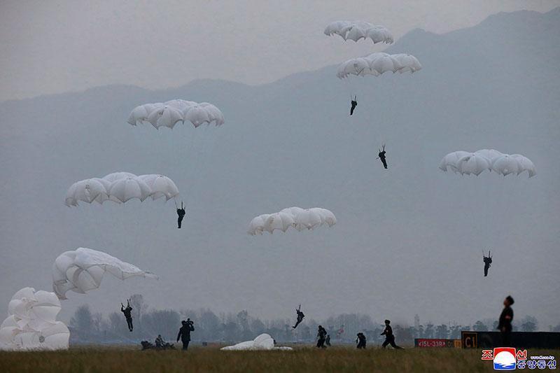 Kuzey Korede askeri tatbikat düzenlendi
