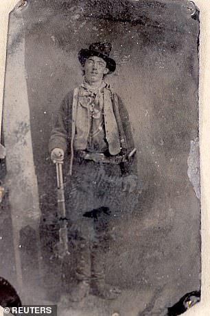 Billy the Kid ve çetesinin fotoğrafı 1 milyon dolara satışta