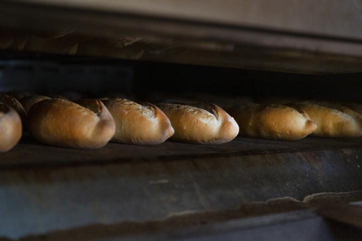 Uzmanlar uyarıyor: Katkı maddeli ekmekten uzak durun