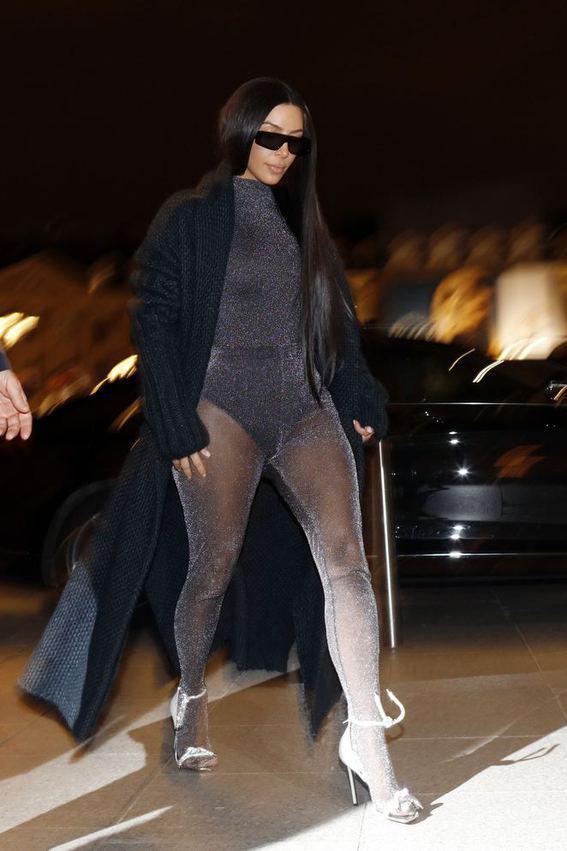 Kim Kardashian artık çıplak poz vermeyecek