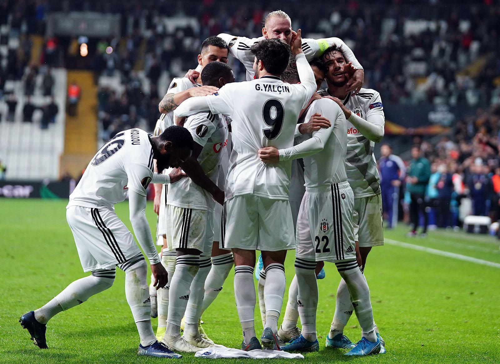Beşiktaş, gruptaki ilk galibiyetini aldı