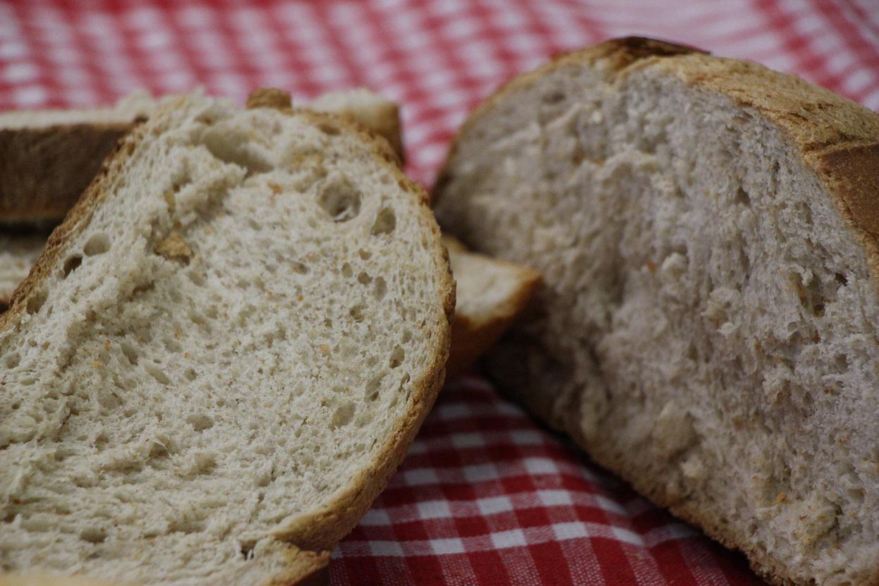 Ekmeğin katkı maddesiz olduğunu nasıl anlarız