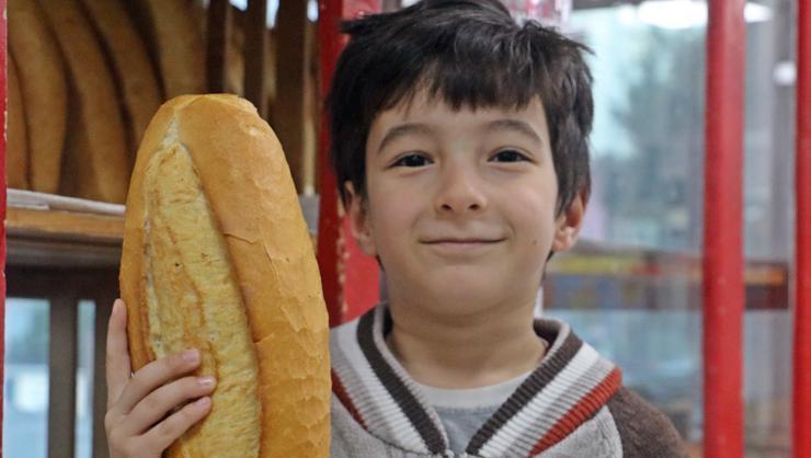 Antalya’da 1 liraya satılan ekmeği 75 kuruşa satan vatandaş davayı kazandı