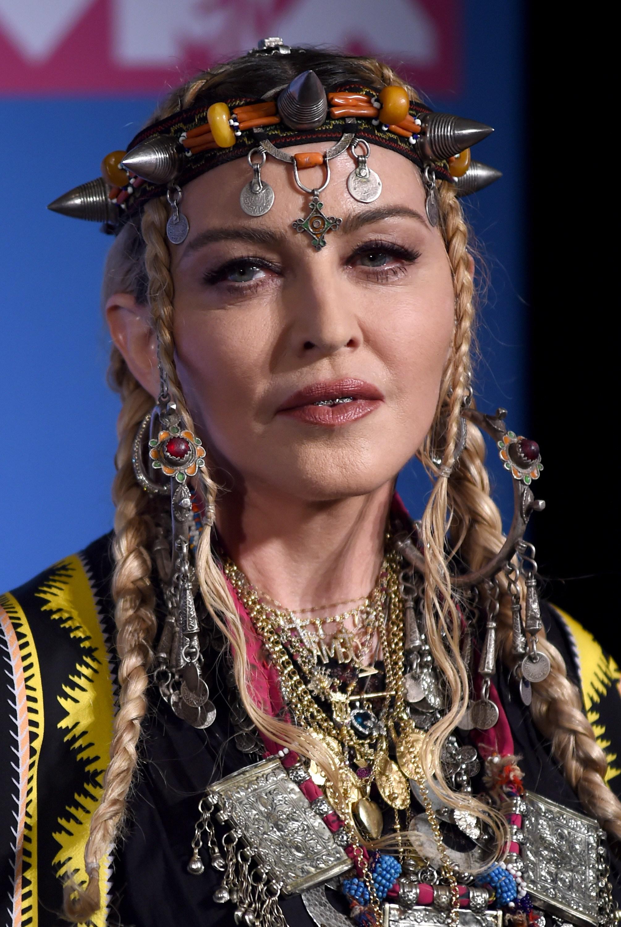 Madonnadan yine konser iptali