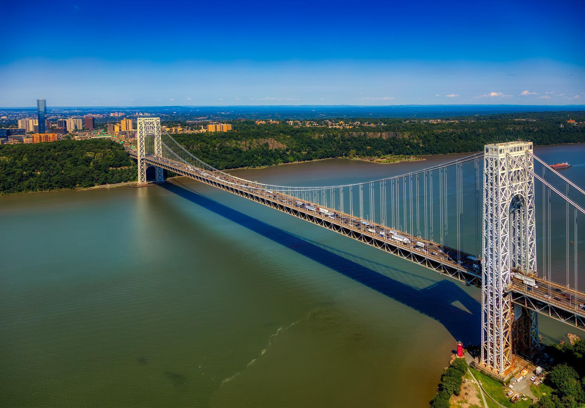 New York ve New Jersey arasındaki George Washington köprüsü