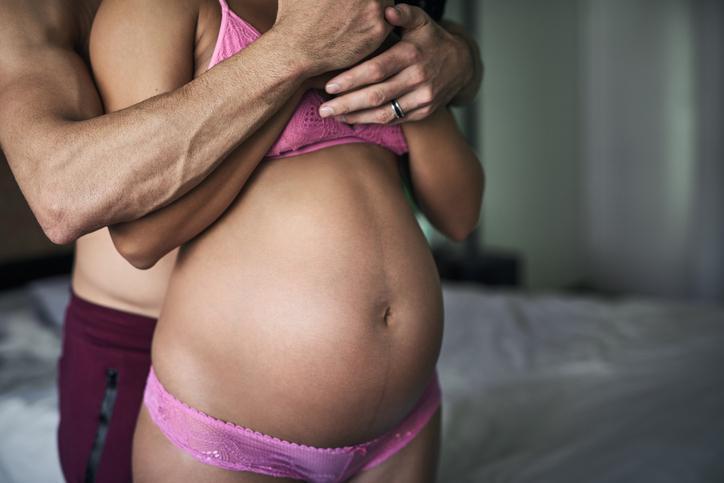 Hamilelikte cinsellik kısıtlaması çiftlerde aldatmaya neden oluyor