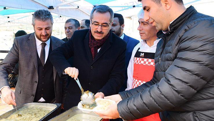 Canan Karatay’ın da önerdiği Tırşik çorbası, 5 bin kişiye  dağıtıldı