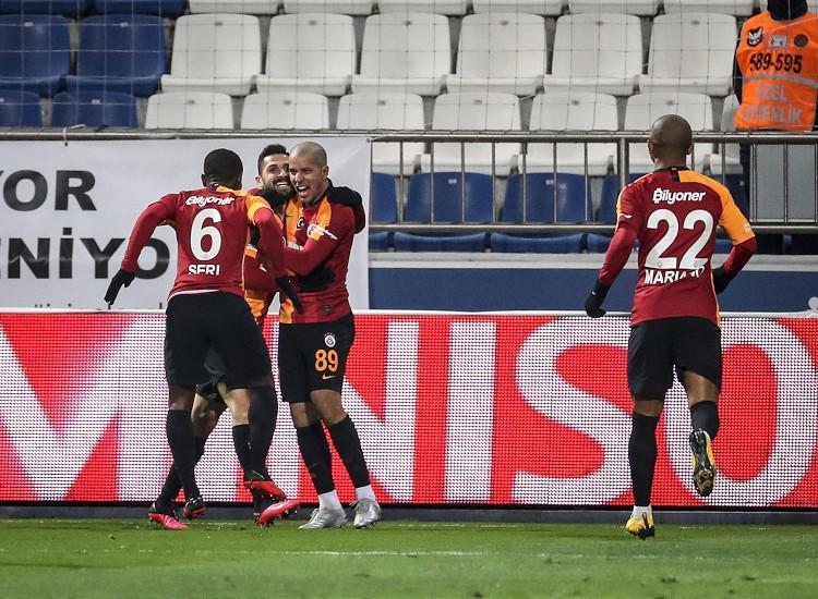 Galatasaray, Kasımpaşayı 3-0 mağlup etti