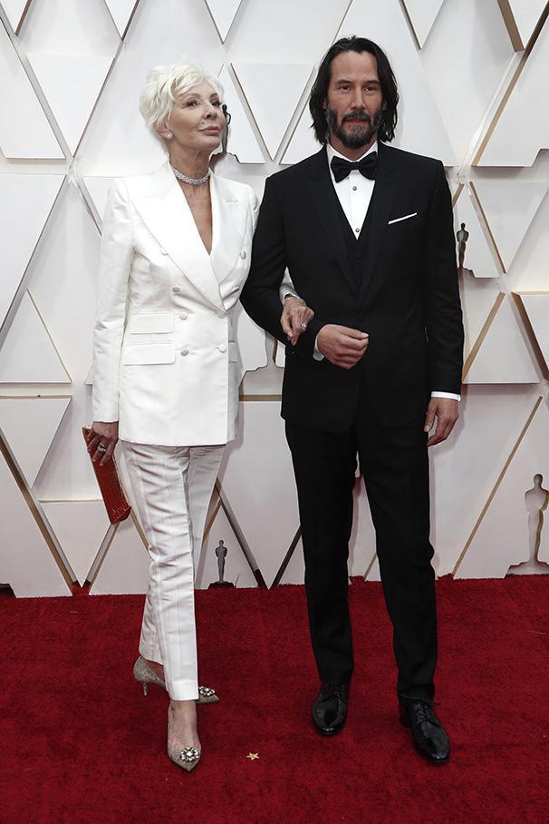 Oscar 2020nin en şık kırmızı halı görünümleri