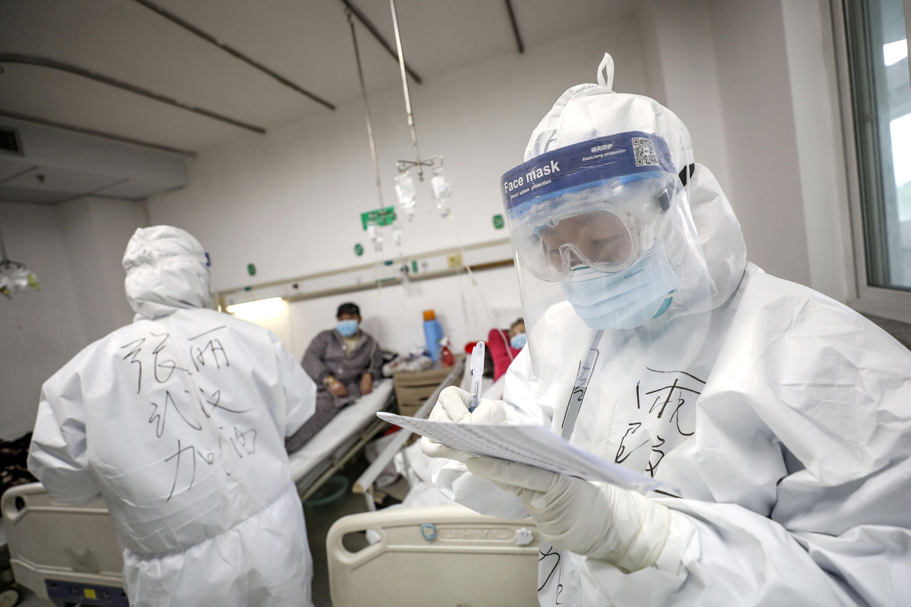 1666 kişinin ölümünün ardından Çinden yeni koronavirüs tedbiri