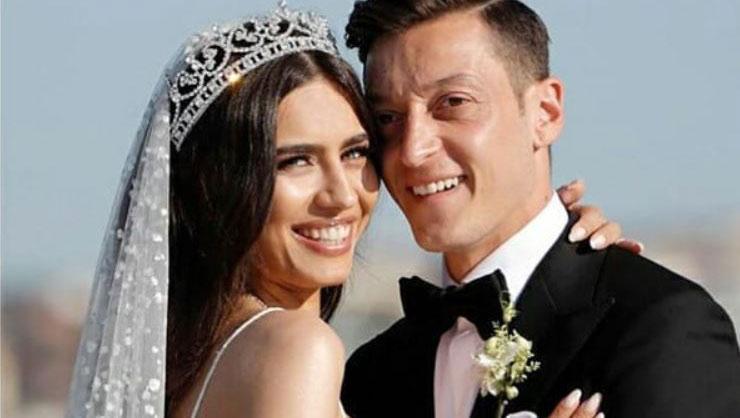 Mesut Özilin eşi Amine Gülşe hamile