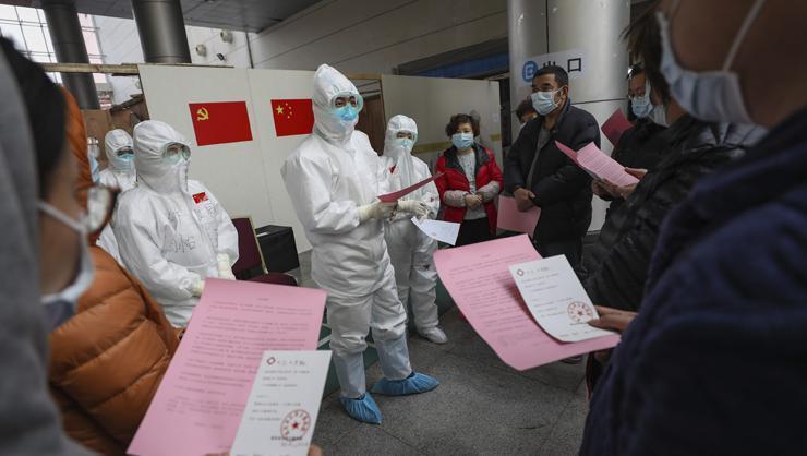 Çinde koronavirüs nedeniyle hayatını kaybedenlerin sayısı 2444e yükseldi