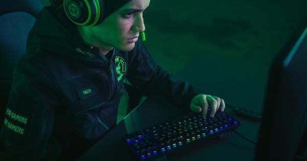 Razer Huntsman Tournament Edition inceleme - Hızlı ve ufak oyuncu klavyesi