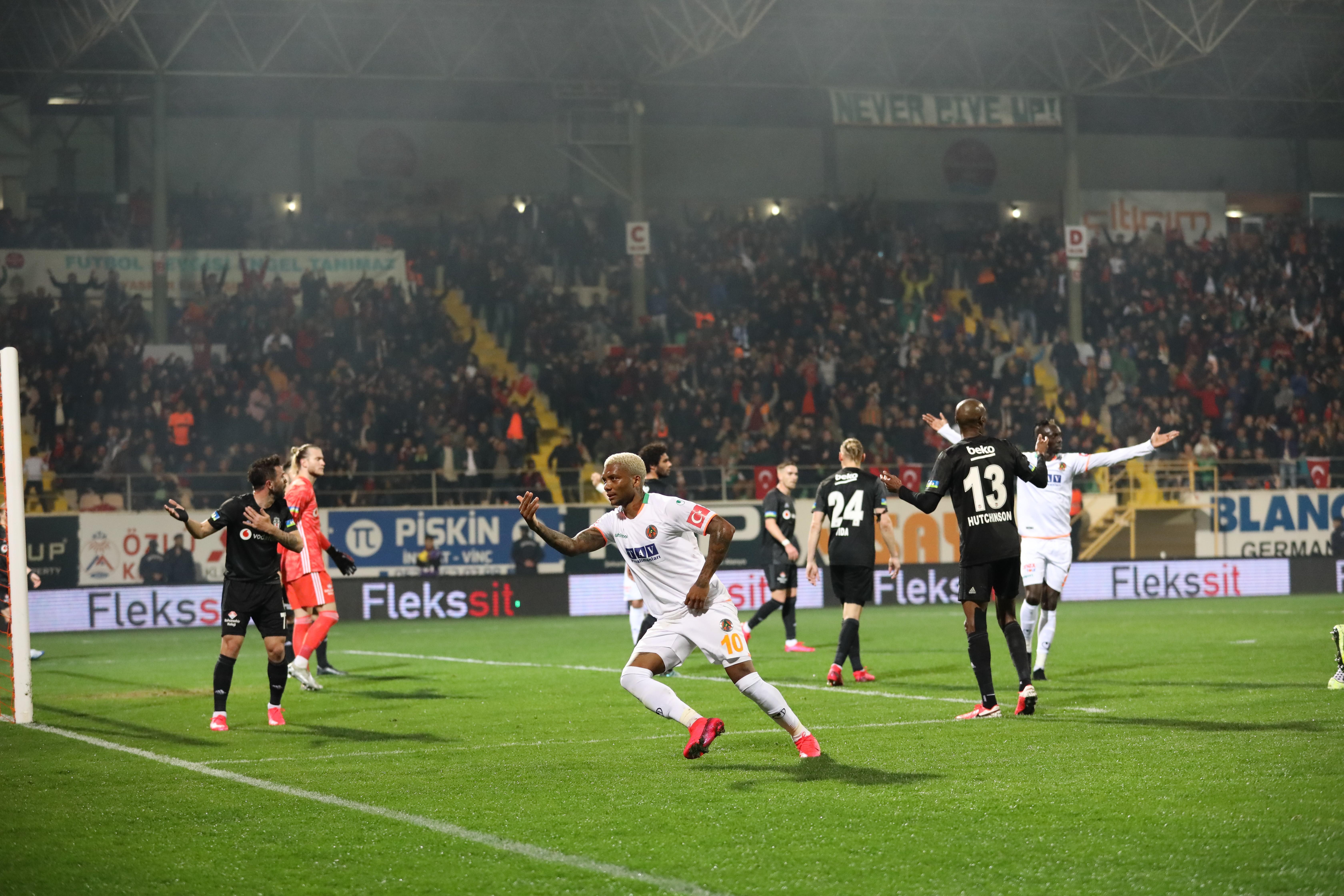 Alanyaspor: 1 - Beşiktaş: 2