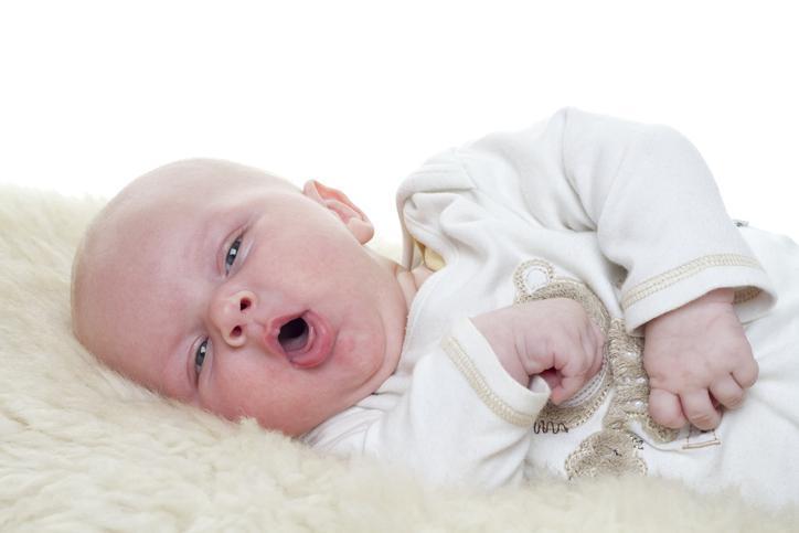 Bebeklerdeki kasık şişkinliği fıtık belirtisi olabilir
