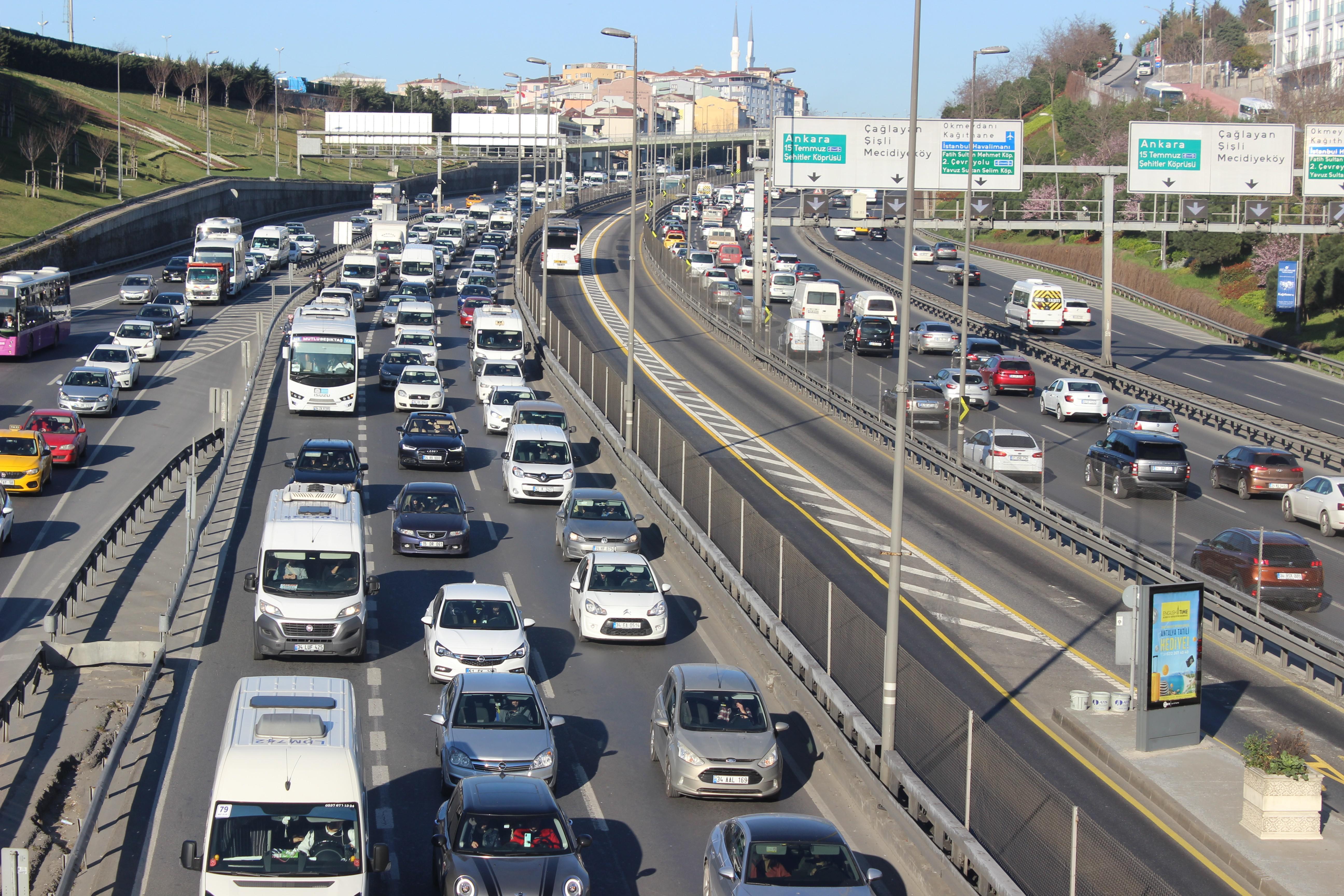 İstanbulda toplu ulaşımı kullanma oranı yüzde 17 azaldı