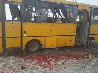 Ukraynada Rus yanlıları otobüsü vurdu: 10 ölü