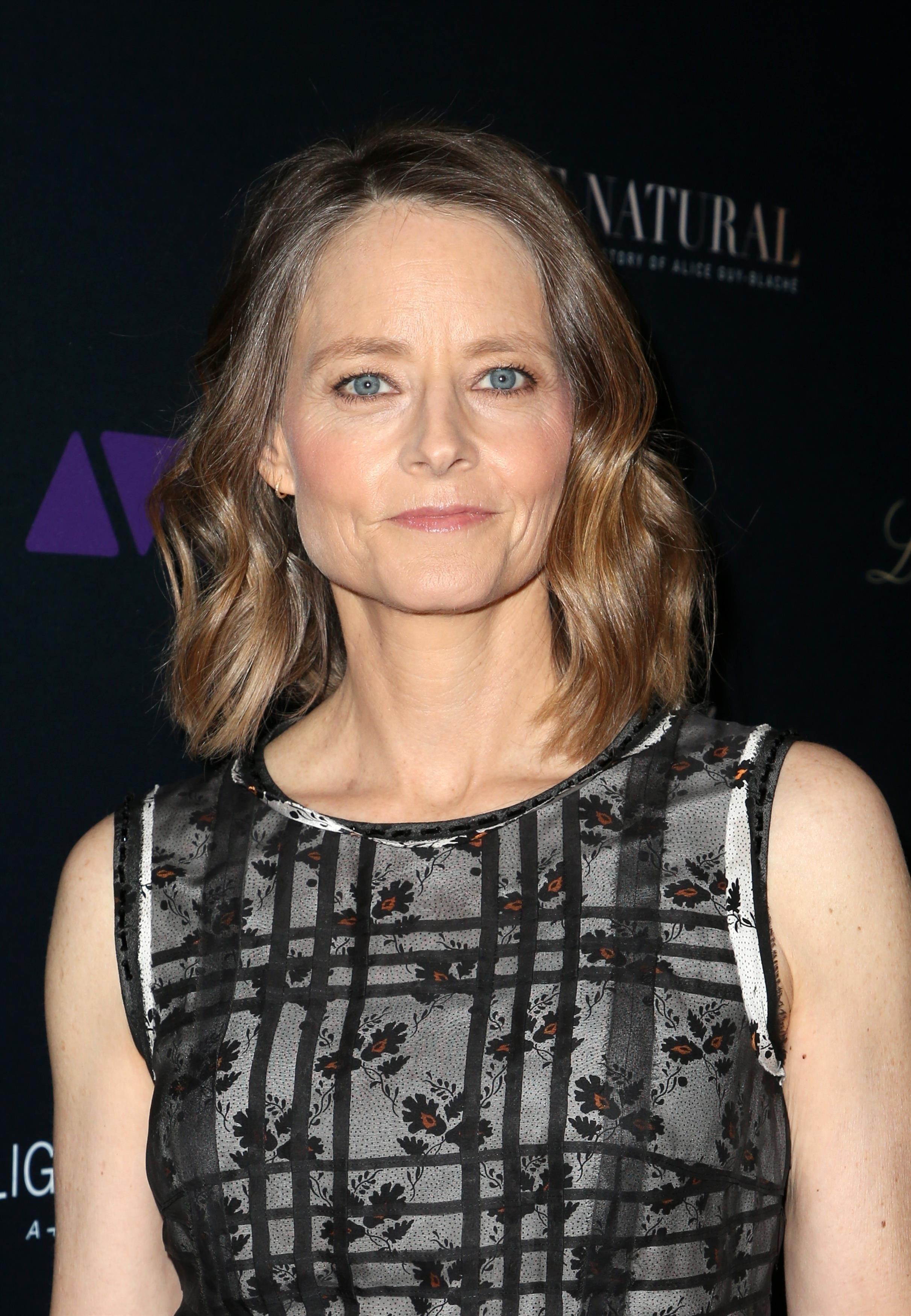 Jodie Fostera Cannesda özel ödül verilecek