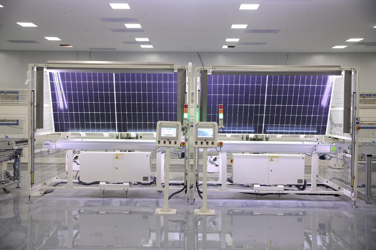 Kalyon Güneş Teknolojileri Fabrikası 1 yılda 1 milyon güneş paneli  üretti