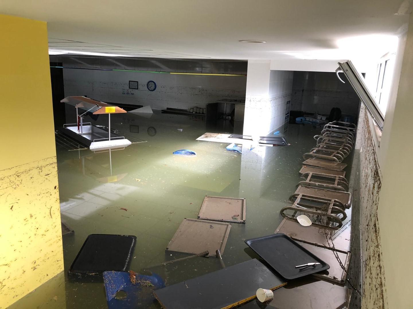 Sular altında kalan okulun zararı 4 günde ödendi