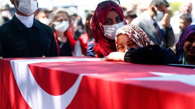 Şehit Astsubay Yılmaz Tuncer Kırşehirde son yolculuğuna uğurlandı
