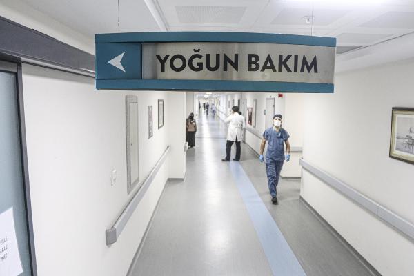 Ankaradaki pandemi hastanelerine başvuru yüzde 60 azaldı