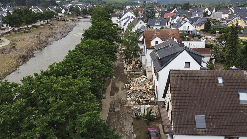 Almanyada tarihi felaket Can kaybı giderek artıyor