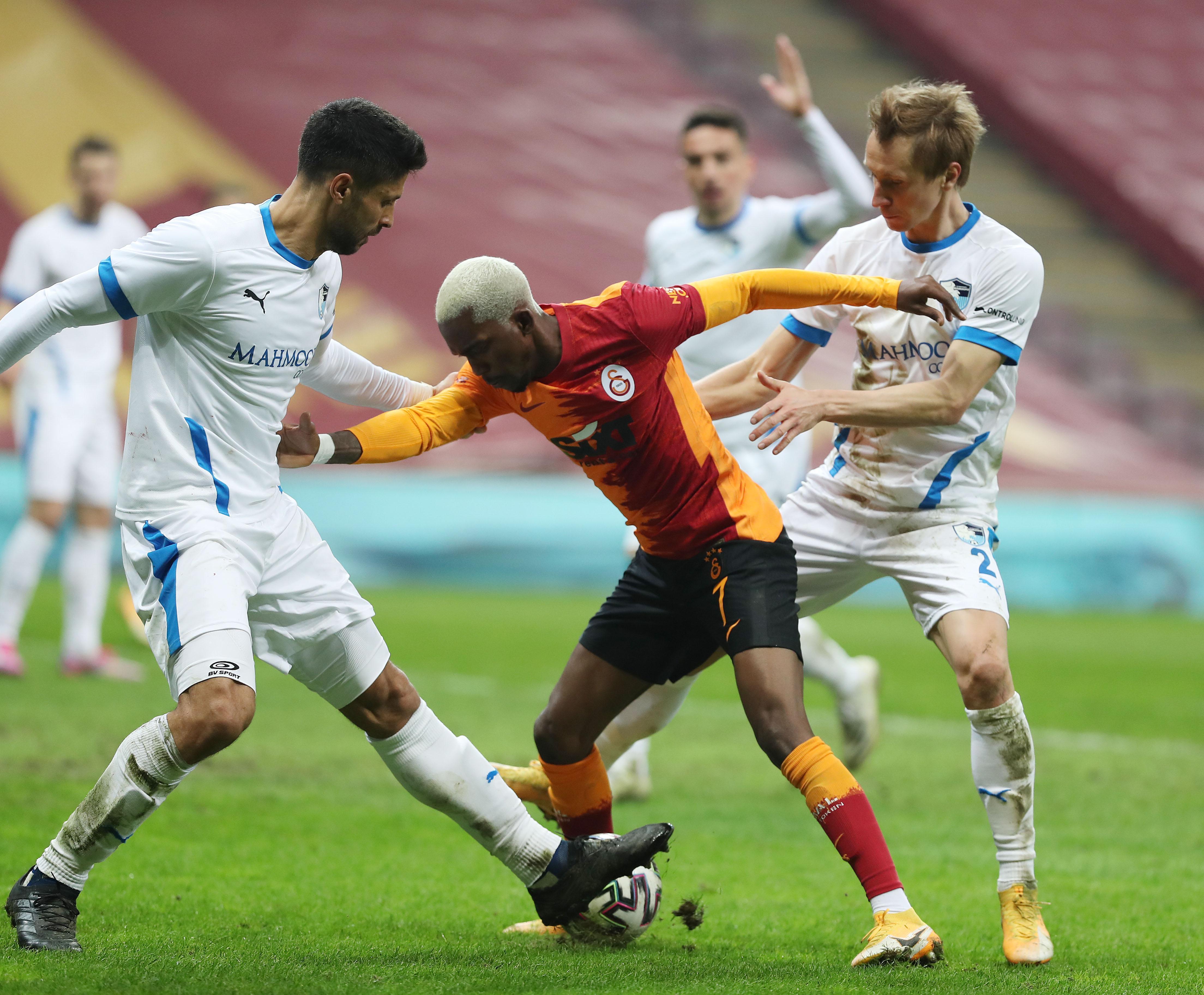 Fatih Terim neşteri vurdu Yıldızlar kızağa...