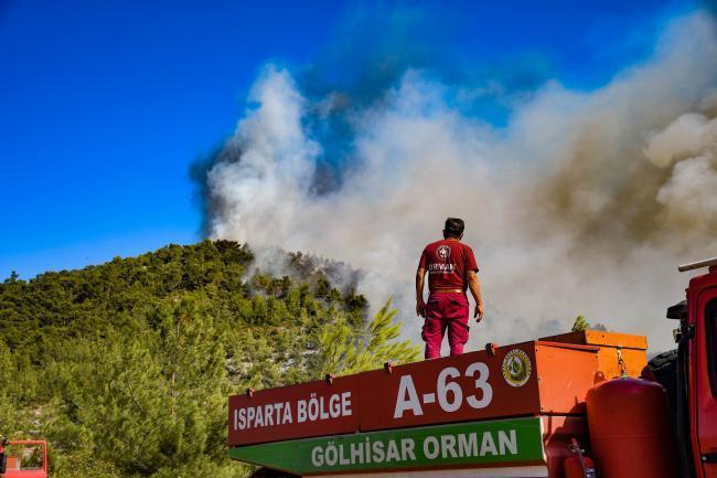 Yangın nerelerde - hangi illerde devam ediyor Adana, Osmaniye, Antalya, Mersin, Muğla ve Kayseride son durum