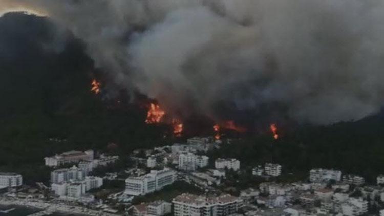 Felaket üstüne felaket Marmariste yangın Otelleri ve evleri tehdit ediyor
